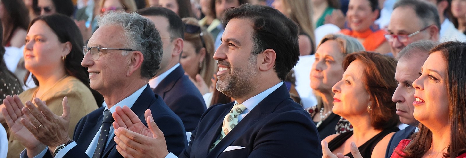 /media/mod_jmslideshow/100x65_foto1.jpg